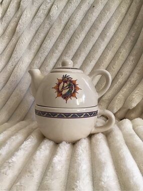 Teapot and Cup Set with Multicolor Sun Design